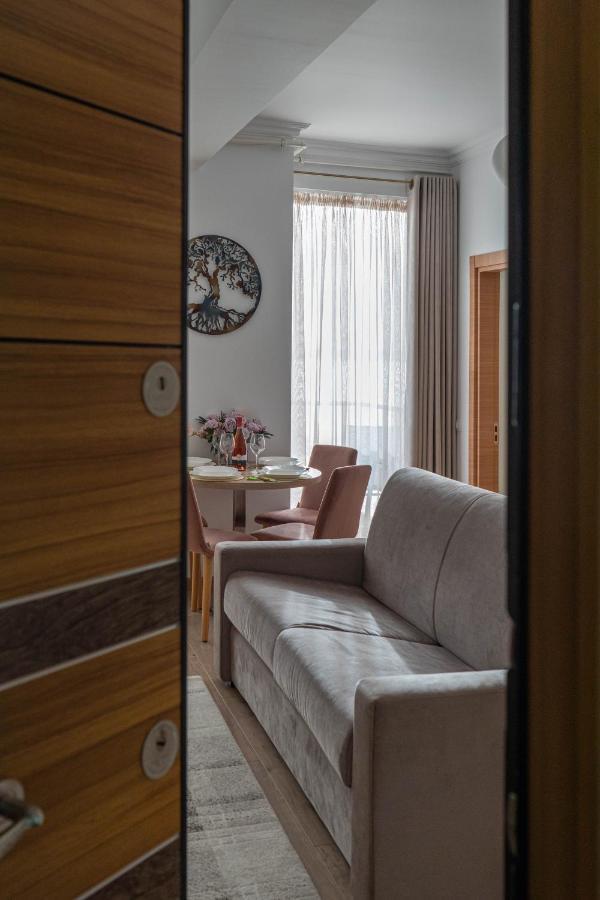 Apartament Le Bonheur Mamaia Buitenkant foto