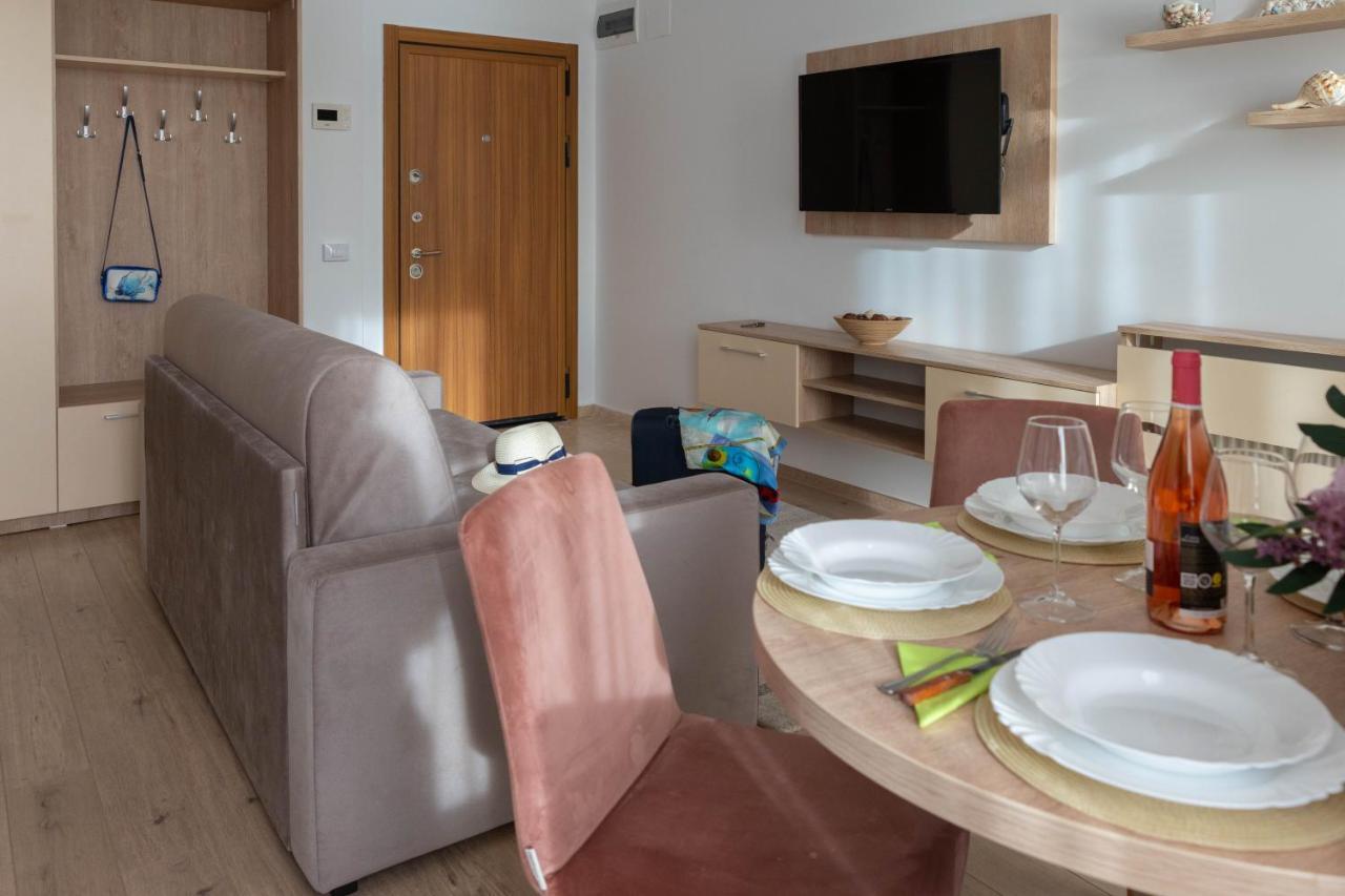 Apartament Le Bonheur Mamaia Buitenkant foto