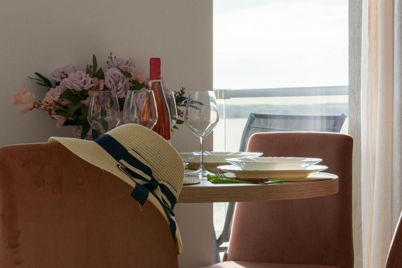 Apartament Le Bonheur Mamaia Buitenkant foto